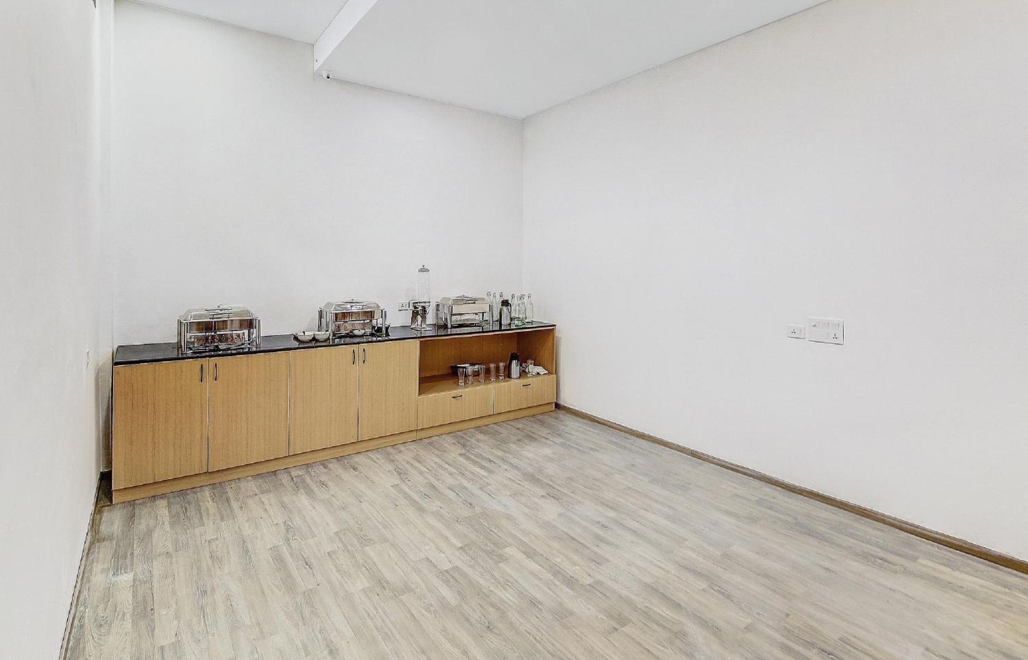 Townhouse Knowledge Park ||| Near Sharda University Greater Noida Exterior foto